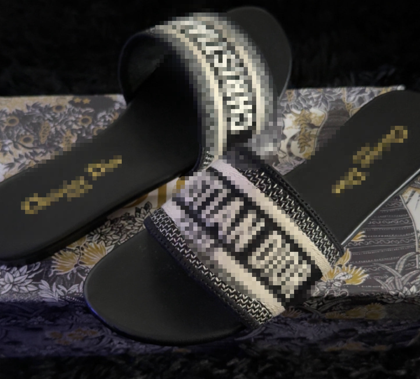 (Dori) Women Slides