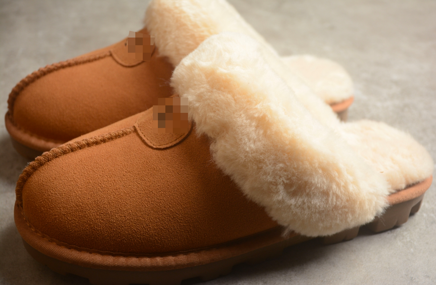 (U*GS) Brown Slipper