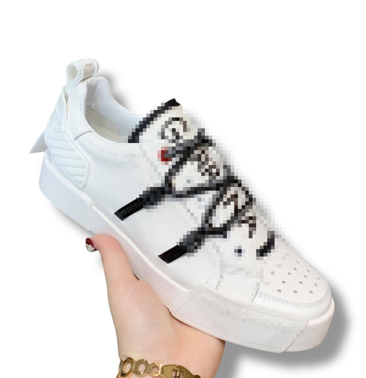 (Dolshe) Lace Over Shoe